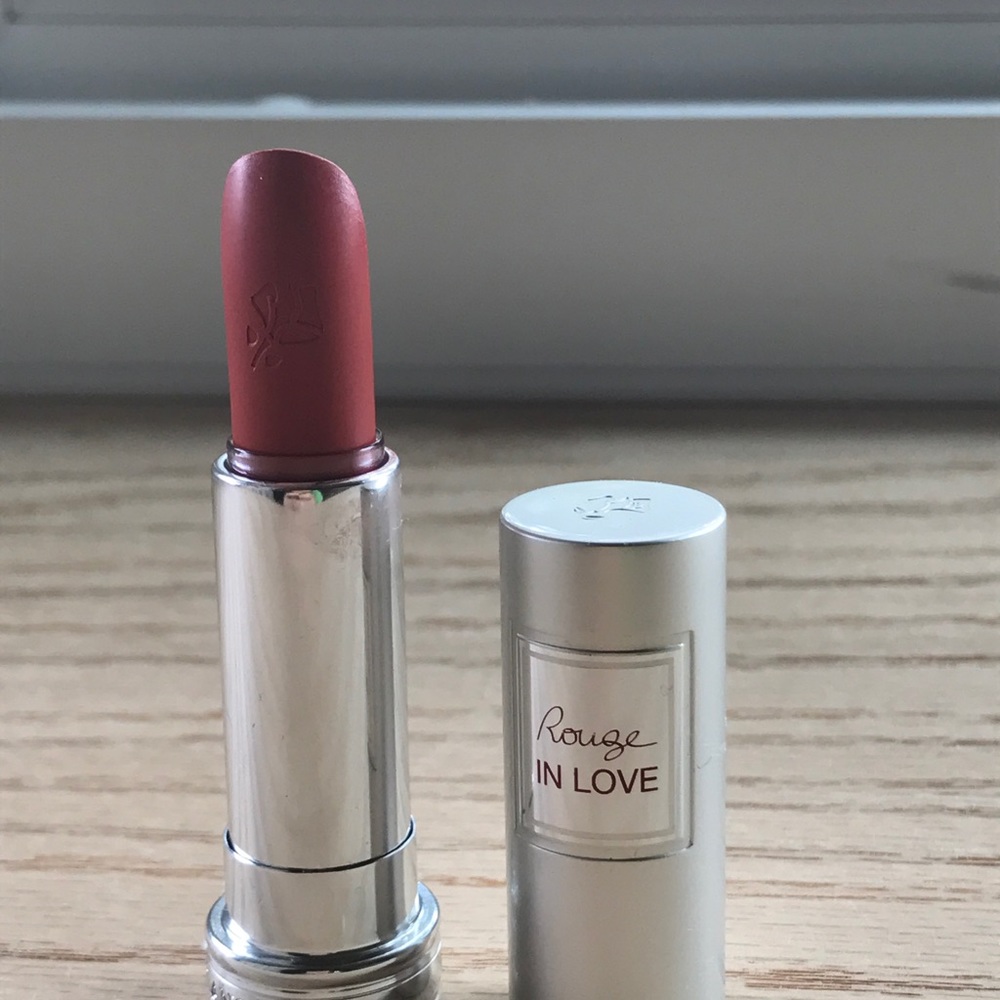 LANCOME JOLIS MATINS LIPSTICK - Picture 3 of 4